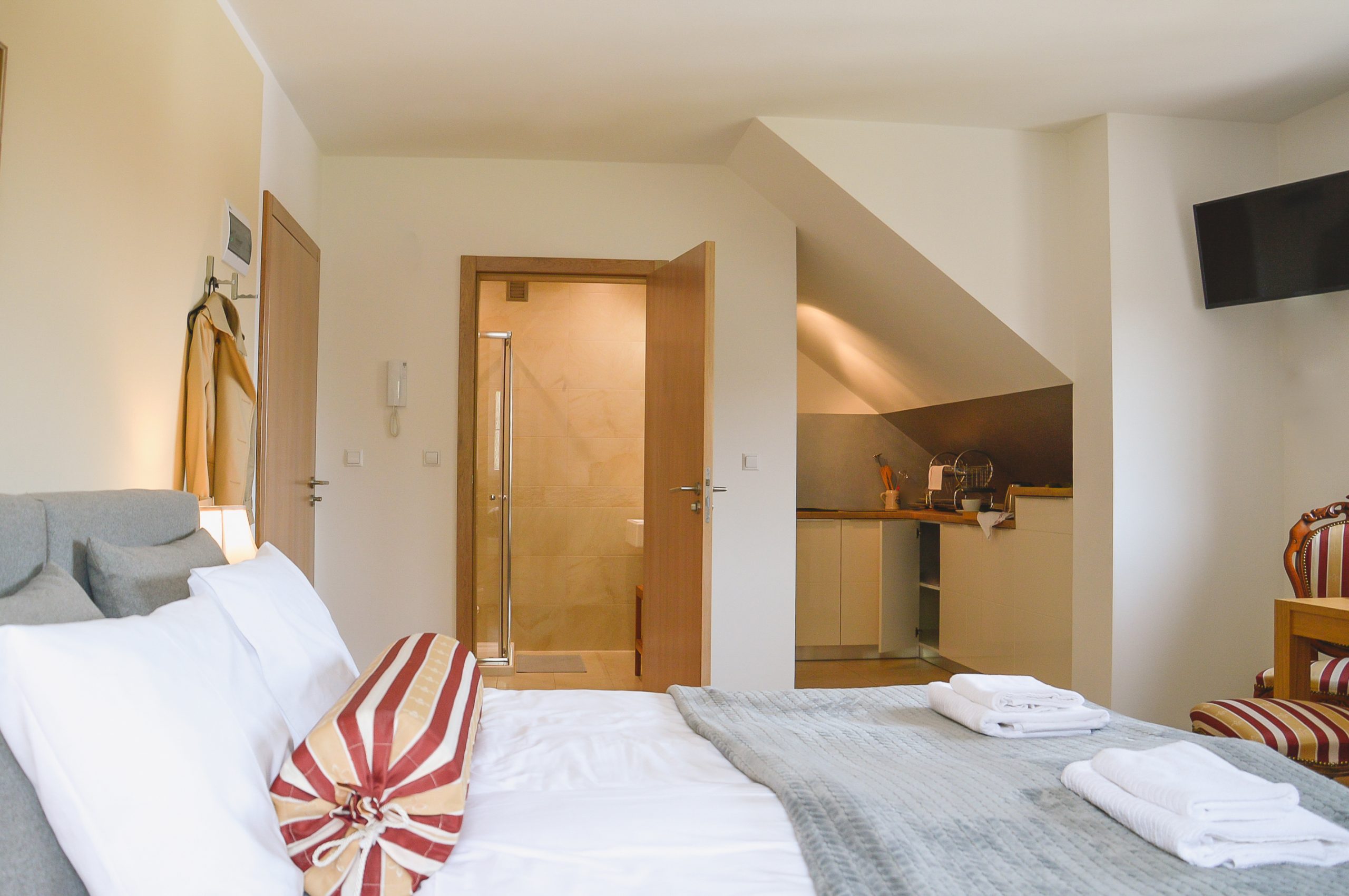 Apartament studio z prywatną łazienką, telewizorem, kuchnią i łazienką w górach Gorce, agroturystyka, noclegi małopolska